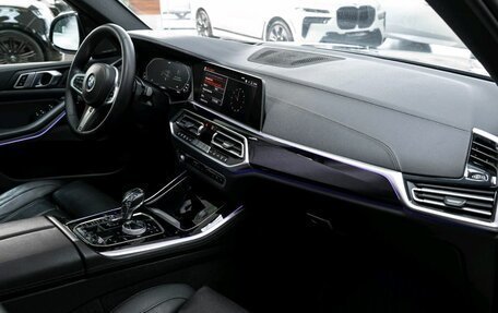 BMW X5, 2019 год, 7 090 000 рублей, 33 фотография