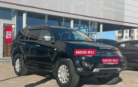Mitsubishi Pajero Sport II рестайлинг, 2014 год, 2 099 000 рублей, 4 фотография