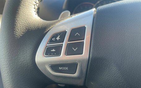 Mitsubishi Pajero Sport II рестайлинг, 2014 год, 2 099 000 рублей, 12 фотография