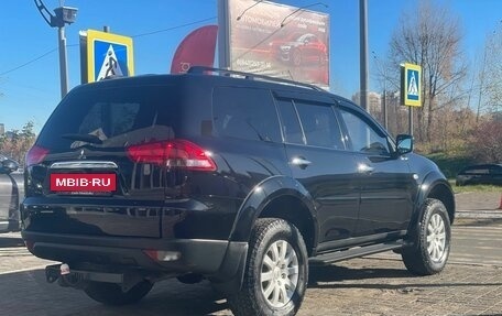 Mitsubishi Pajero Sport II рестайлинг, 2014 год, 2 099 000 рублей, 5 фотография
