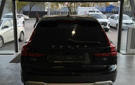 Volvo V90 Cross Country I рестайлинг, 2021 год, 3 646 350 рублей, 3 фотография
