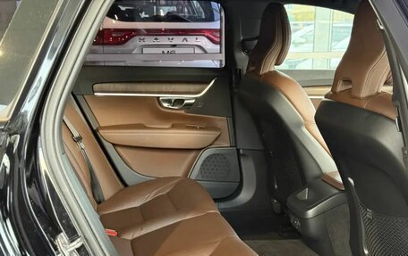 Volvo V90 Cross Country I рестайлинг, 2021 год, 3 646 350 рублей, 7 фотография