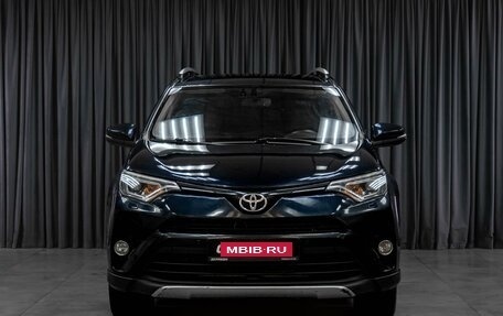 Toyota RAV4, 2018 год, 1 899 000 рублей, 3 фотография