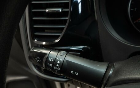 Mitsubishi Outlander III рестайлинг 3, 2016 год, 1 590 000 рублей, 14 фотография