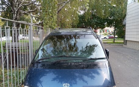 Toyota Estima III рестайлинг -2, 1995 год, 650 000 рублей, 1 фотография