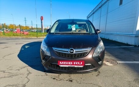 Opel Zafira C рестайлинг, 2013 год, 1 199 000 рублей, 2 фотография