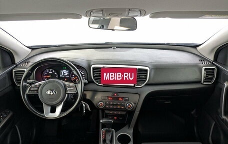 KIA Sportage IV рестайлинг, 2021 год, 2 150 000 рублей, 14 фотография