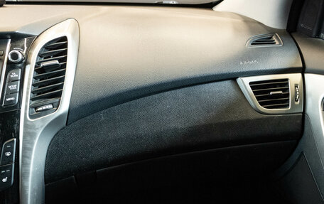 Hyundai i30 II рестайлинг, 2013 год, 1 050 000 рублей, 8 фотография