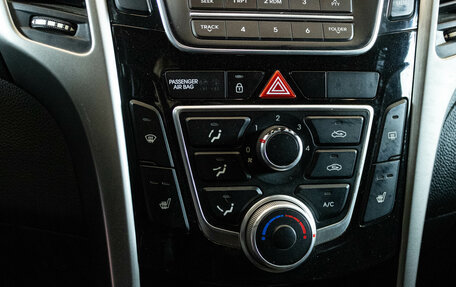 Hyundai i30 II рестайлинг, 2013 год, 1 050 000 рублей, 18 фотография