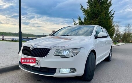 Skoda Superb III рестайлинг, 2010 год, 790 000 рублей, 8 фотография