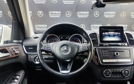 Mercedes-Benz GLS, 2018 год, 6 300 000 рублей, 18 фотография