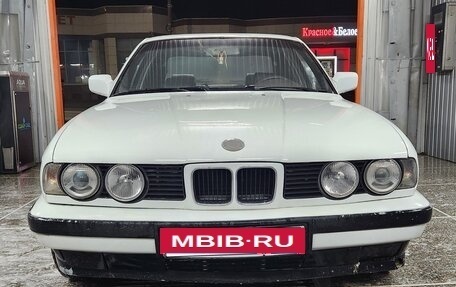 BMW 5 серия, 1990 год, 300 000 рублей, 2 фотография