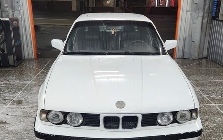 BMW 5 серия, 1990 год, 300 000 рублей, 4 фотография