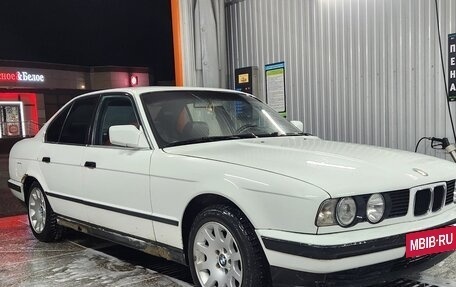 BMW 5 серия, 1990 год, 300 000 рублей, 6 фотография