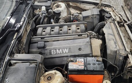 BMW 5 серия, 1990 год, 300 000 рублей, 20 фотография