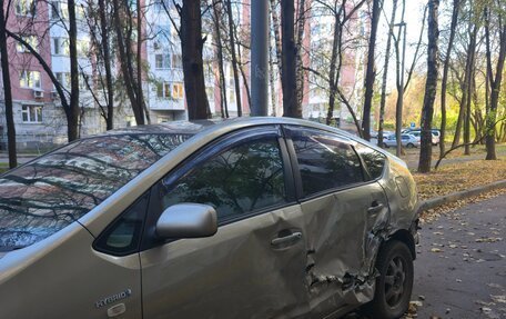 Toyota Prius, 2009 год, 450 000 рублей, 4 фотография