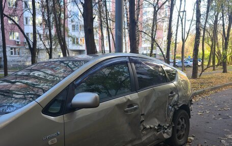 Toyota Prius, 2009 год, 450 000 рублей, 7 фотография
