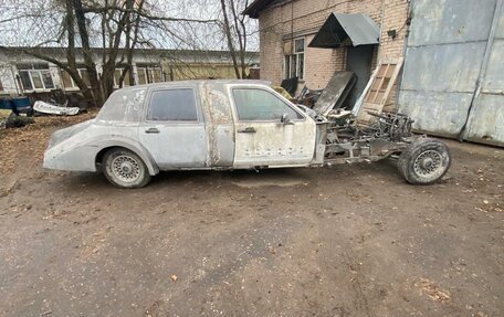 Lincoln Town Car II, 1993 год, 300 000 рублей, 2 фотография