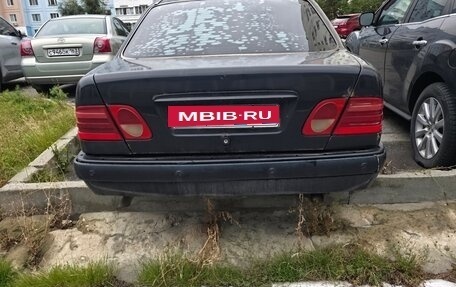 Mercedes-Benz E-Класс, 1995 год, 170 000 рублей, 4 фотография
