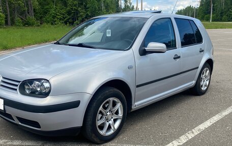 Volkswagen Golf IV, 1998 год, 320 000 рублей, 2 фотография