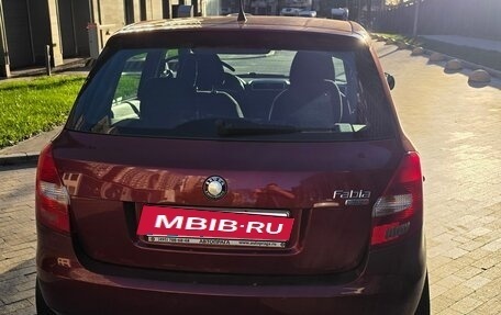 Skoda Fabia II, 2008 год, 800 000 рублей, 3 фотография
