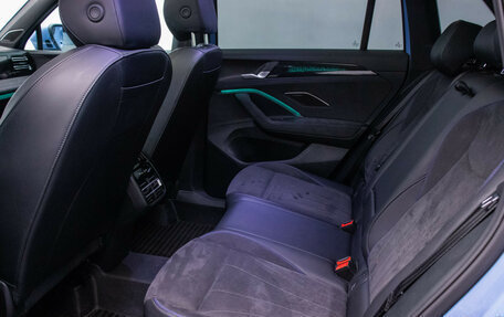 Volkswagen Tiguan, 2024 год, 4 280 000 рублей, 11 фотография