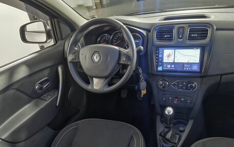 Renault Sandero II рестайлинг, 2015 год, 869 000 рублей, 14 фотография