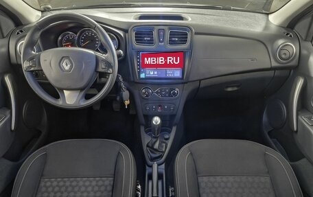 Renault Sandero II рестайлинг, 2015 год, 869 000 рублей, 13 фотография