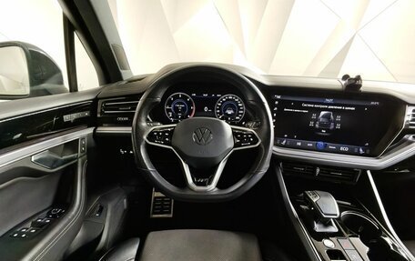 Volkswagen Touareg III, 2021 год, 6 800 000 рублей, 20 фотография