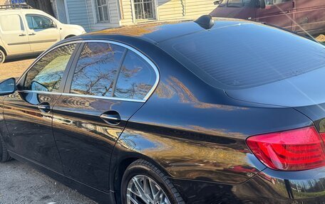 BMW 5 серия, 2010 год, 1 950 000 рублей, 8 фотография