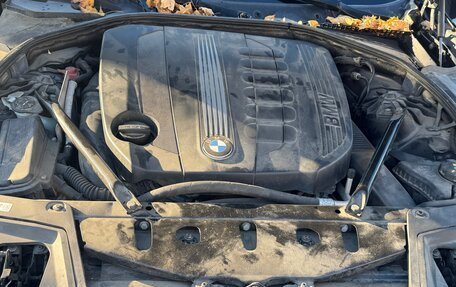 BMW 5 серия, 2010 год, 1 950 000 рублей, 13 фотография