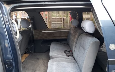 Toyota Estima III рестайлинг -2, 1995 год, 650 000 рублей, 4 фотография