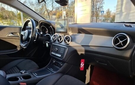 Mercedes-Benz CLA, 2017 год, 2 430 000 рублей, 11 фотография