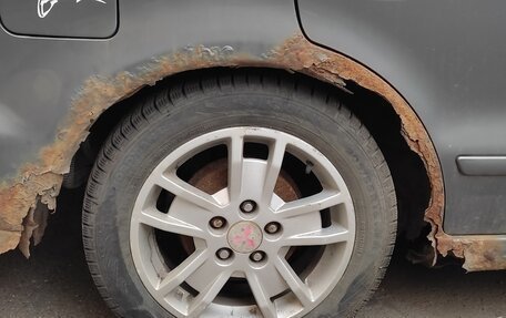 Mitsubishi Galant VIII, 2002 год, 150 000 рублей, 7 фотография