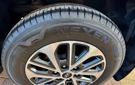 Hyundai Grand Starex Grand Starex I рестайлинг 2, 2019 год, 3 750 000 рублей, 34 фотография