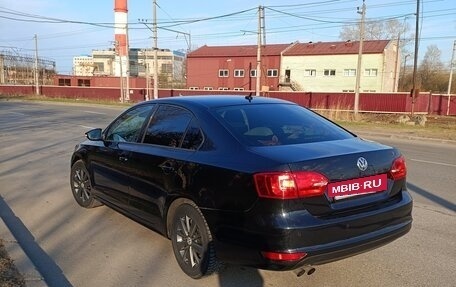 Volkswagen Jetta VII, 2013 год, 850 000 рублей, 5 фотография