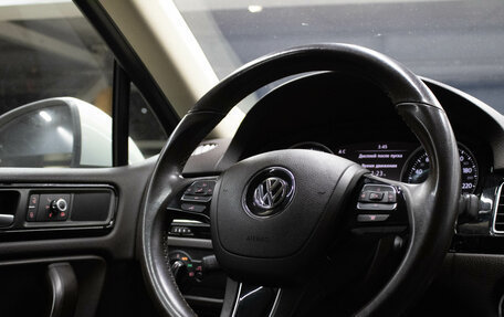 Volkswagen Touareg III, 2014 год, 2 189 000 рублей, 1 фотография
