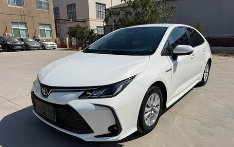Toyota Corolla, 2023 год, 1 600 000 рублей, 3 фотография