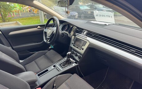 Volkswagen Passat B8 рестайлинг, 2015 год, 1 050 000 рублей, 6 фотография