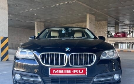 BMW 5 серия, 2016 год, 2 400 000 рублей, 1 фотография