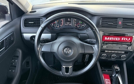 Volkswagen Jetta VII, 2013 год, 1 050 000 рублей, 6 фотография
