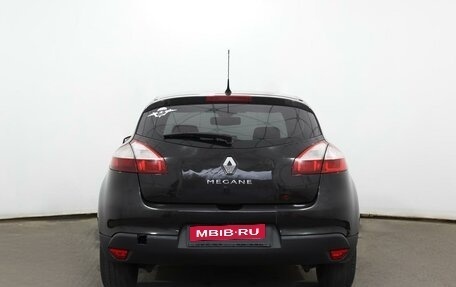 Renault Megane III рестайлинг, 2010 год, 598 000 рублей, 5 фотография