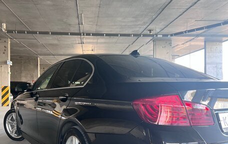 BMW 5 серия, 2016 год, 2 400 000 рублей, 5 фотография