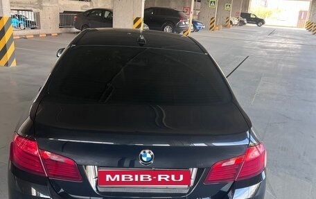 BMW 5 серия, 2016 год, 2 400 000 рублей, 4 фотография