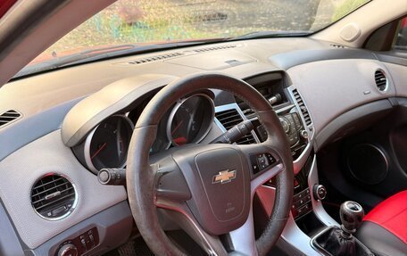Chevrolet Cruze II, 2009 год, 580 000 рублей, 6 фотография