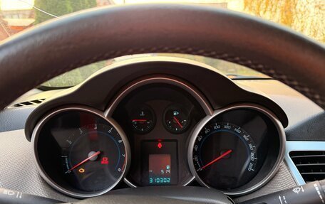 Chevrolet Cruze II, 2009 год, 580 000 рублей, 9 фотография