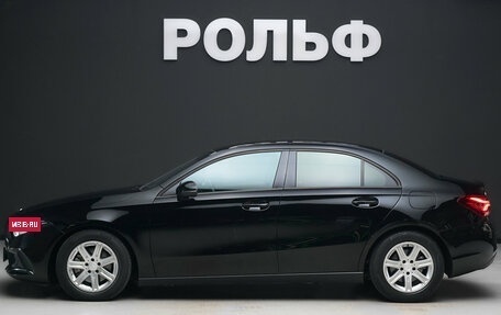Mercedes-Benz A-Класс, 2019 год, 2 450 000 рублей, 3 фотография