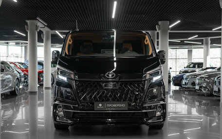 Toyota HiAce H300, 2024 год, 10 900 000 рублей, 3 фотография