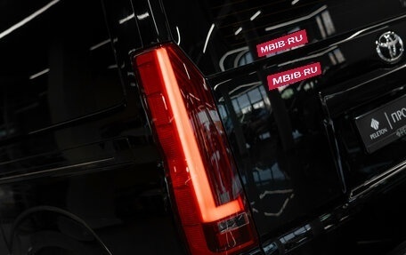 Toyota HiAce H300, 2024 год, 10 900 000 рублей, 29 фотография
