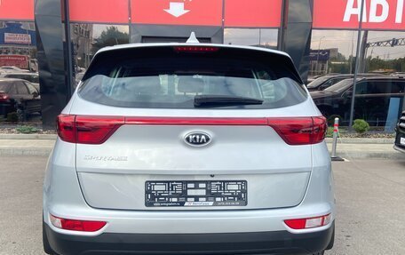 KIA Sportage IV рестайлинг, 2018 год, 2 100 000 рублей, 5 фотография